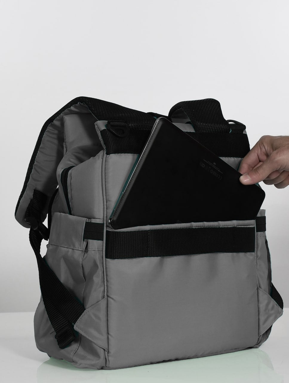 Uni Baby Diaper Bag Femi Dark Grey image 4