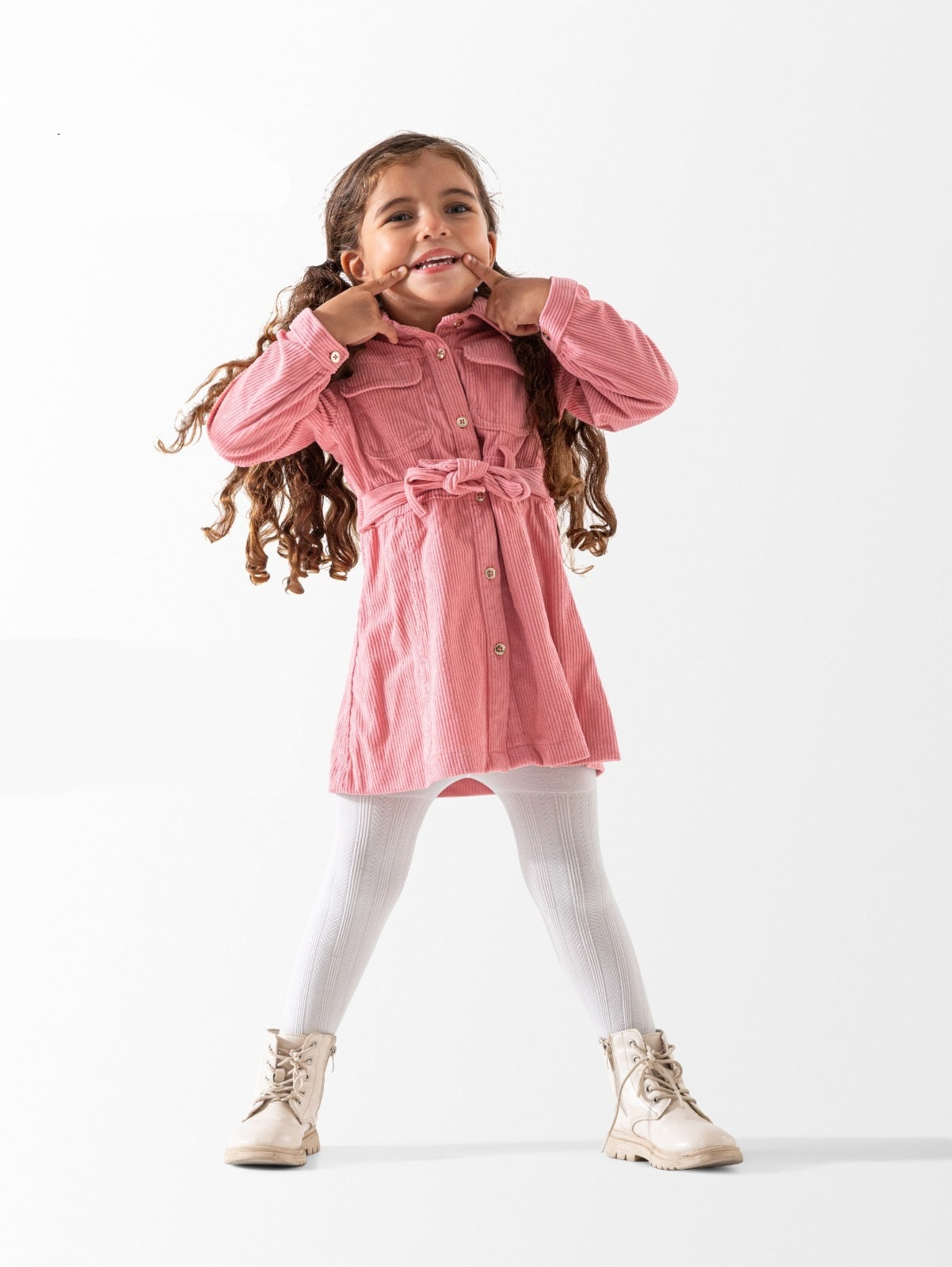 فستان بناتي وردي بأزرار أمامية وحزام للخصر