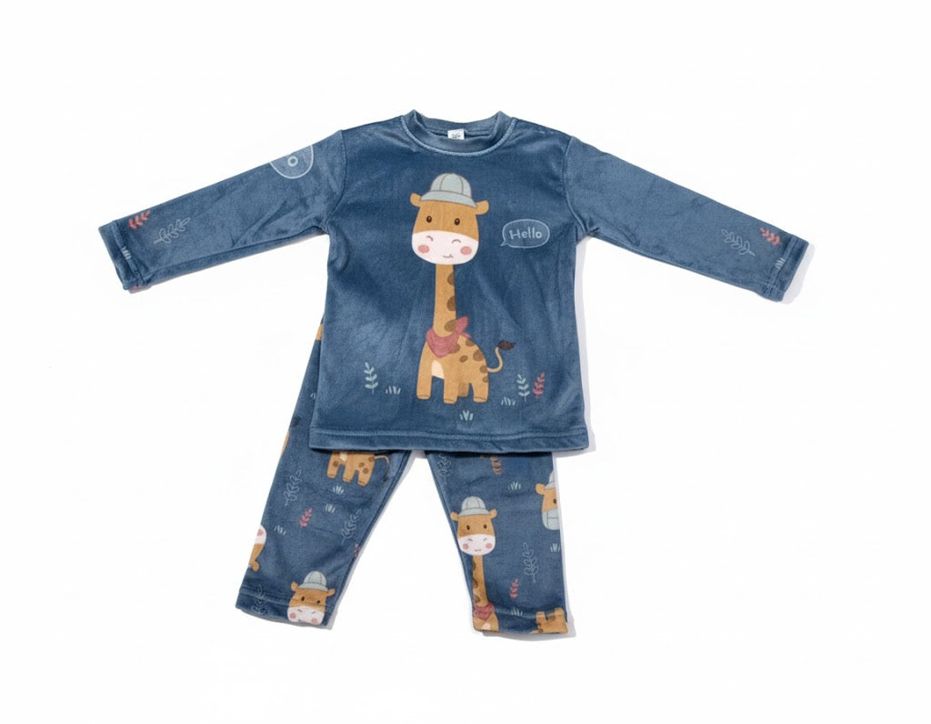 Plush Giraffe Print Pajama Set for Toddlers - Soft Fleece Pajama