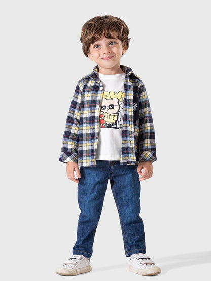 طقم أولادي: قميص فلانيل كاروهات وتيشيرت بطبعة جذابة