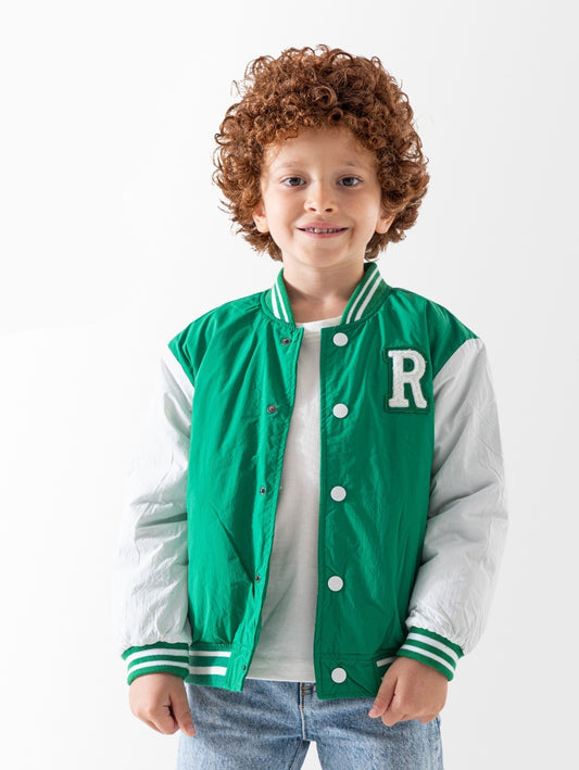 جاكيت رياضي للأطفال بتصميم "فاسيتي" كلاسيكي – لون أخضر وأبيض أنيق ومريح
