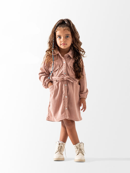 فستان بناتي شتوي أنيق من القطيفة المضلعة (كودري) مع حزام خصر - لون كشمير