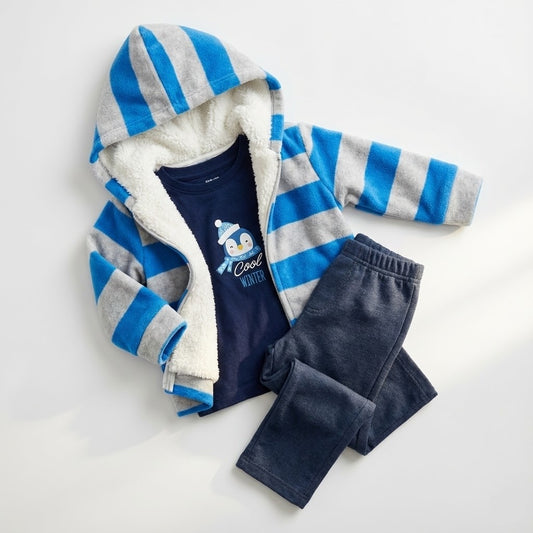 طقم "الشتاء البارد" للأطفال من 3 قطع - يتضمن كنزة بغطاء للرأس مبطنة، تي شيرت بطبعة بطريق، وبنطال (منتج مثالي لموسم الشتاء)