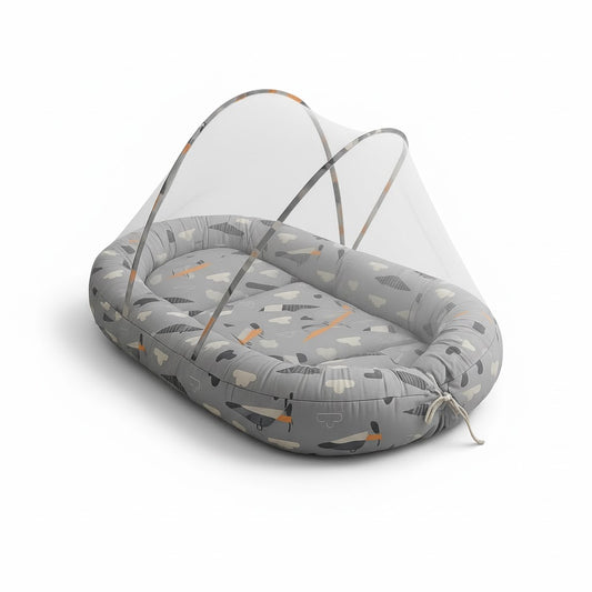 عش الطفل المريح والمحمول