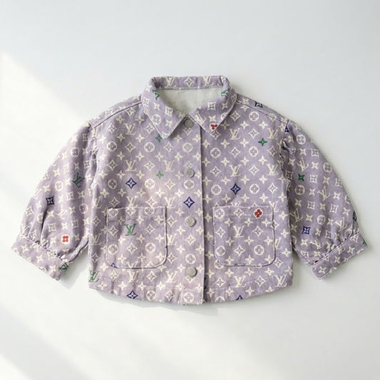 جاكيت رصاصي بنقشة مميزة