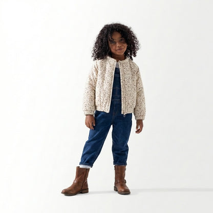 جاكيت أطفال مبطنة بنقشة الزهور الرقيقة - لون كريمي وتصميم عصري