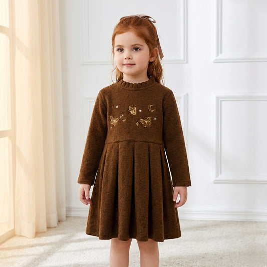 فستان شتوي فاخر للفتيات باللون البني الدافئ مع تطريزات الفراشات الذهبية