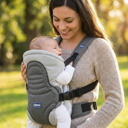 حمالة أطفال شيكو (شيالة) مريحة وآمنة بتصميم طبي داعم – تجربة تنقل مثالية للأم والطفل