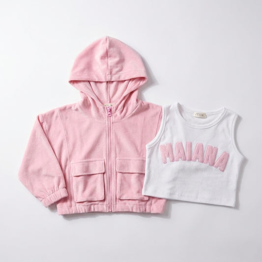 طقم فتيات عصري: سترة بينك بجيوب أمامية وتيشيرت أبيض مزين