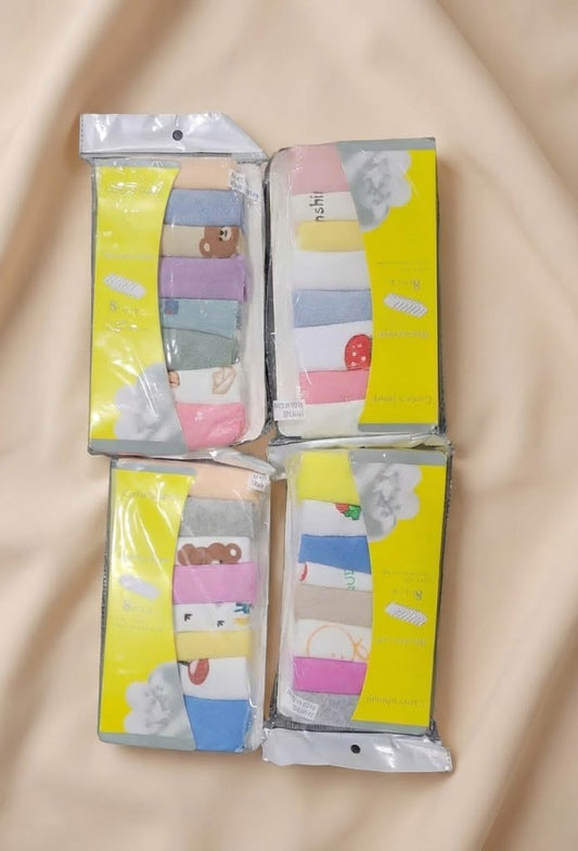 طقم فوط ٨ قطع مشكل