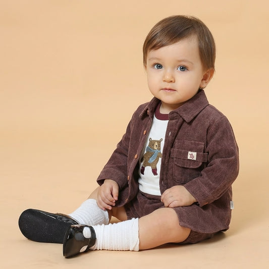 طقم ولادي خريفي قطعتين - قميص كودري (مخمل) بني وتيشيرت قطن برسمة دبدوب.